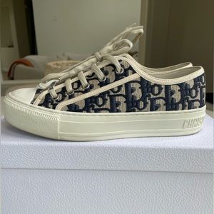 Dior - walk’n’dior Oblique embroid Sneaker size 37.5